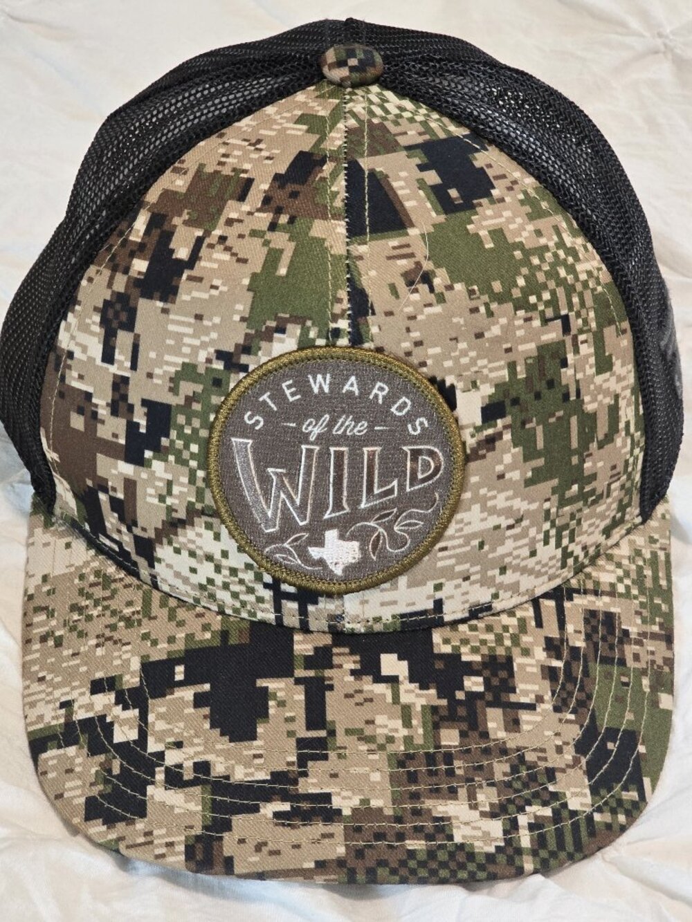 NWOT Sitka Digital Camo Trucker Hat